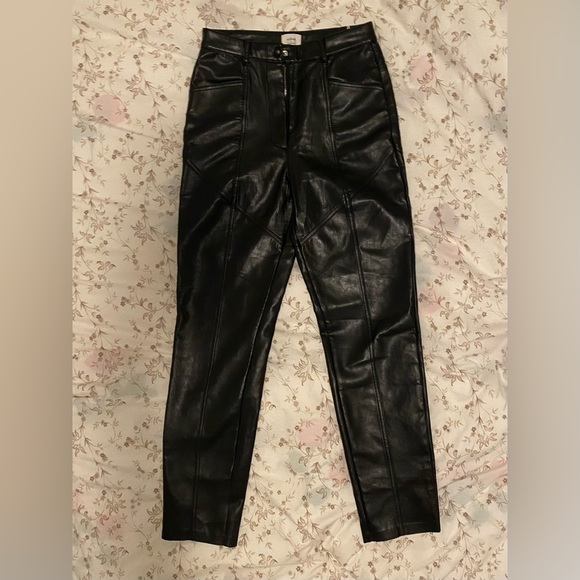 Aritzia Wilfred Rebel Vegan Leather Pants Size 4 Small - Picture 2 of 3